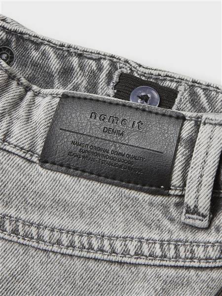 JEANS NAME IT