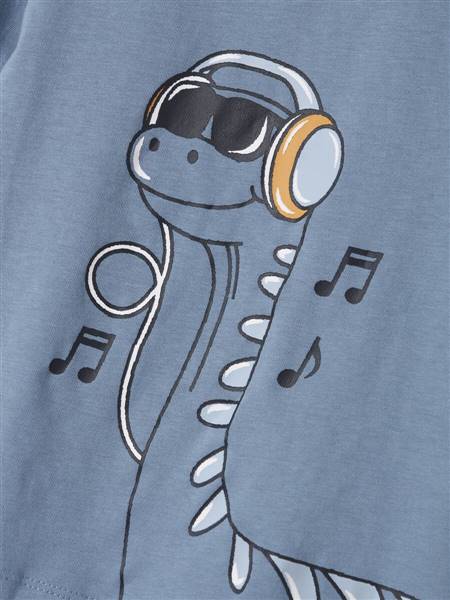T-SHIRT