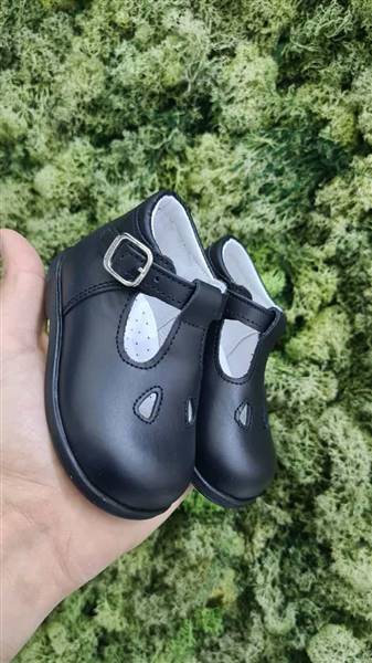 SCARPE CON OCCHI