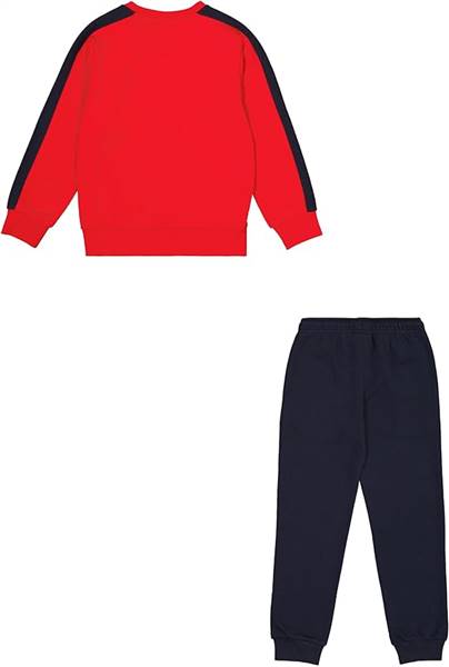 SWEATSUIT