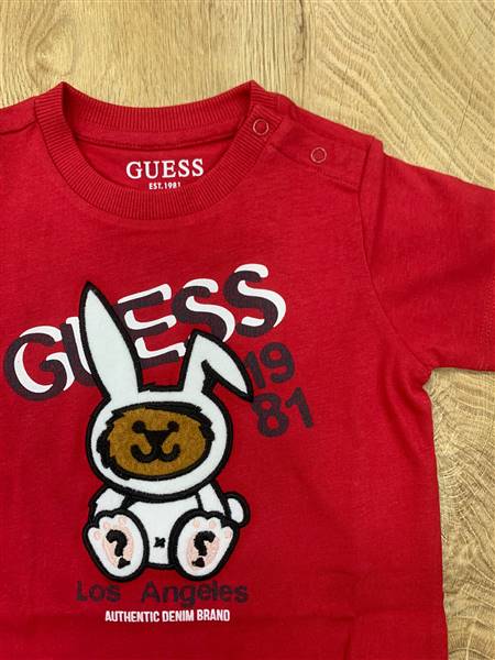 T-SHIRT GUESS