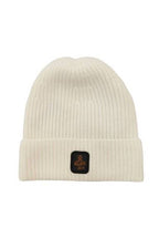 CAPPELLO CON RISVOLTO